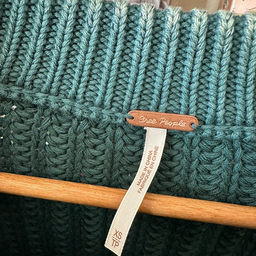Free People Chunky Knit Sweater Teal Women’s XS Oversized - Picture 2 of 6